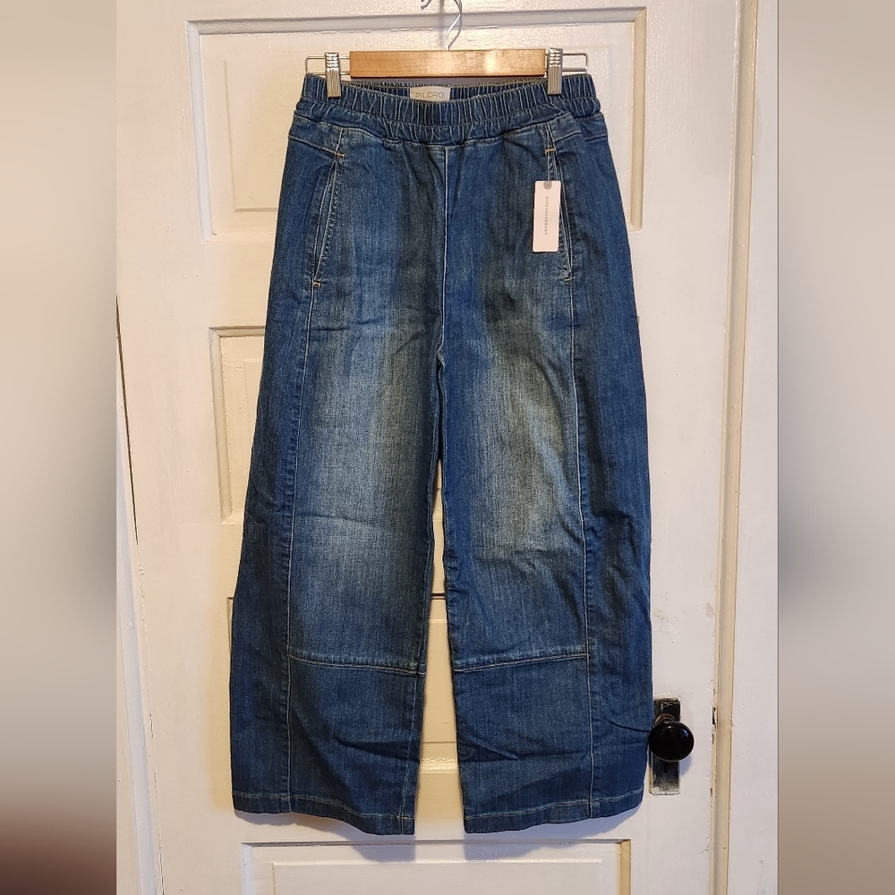 Pilcro Pull-on Barrel Jeans - Picture 7 of 10